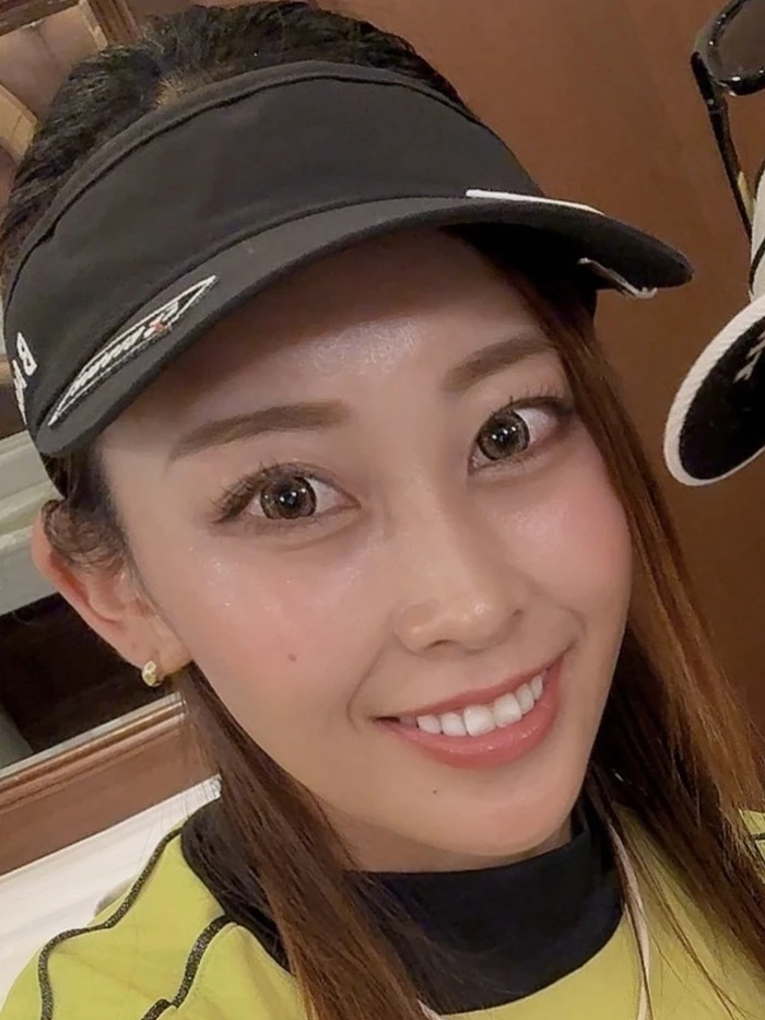 契約プロの写真 岡田 唯花